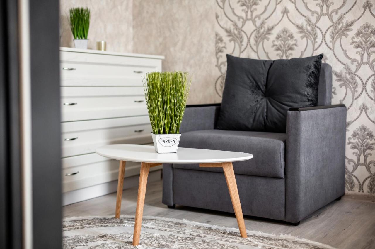 Alfa Apartments Krekhivska 11 Lviv Kültér fotó