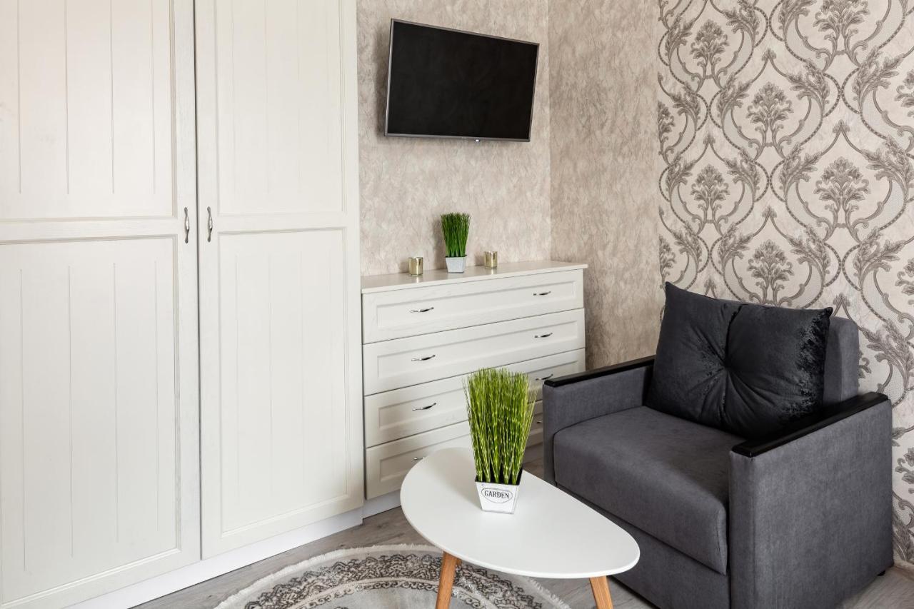 Alfa Apartments Krekhivska 11 Lviv Kültér fotó
